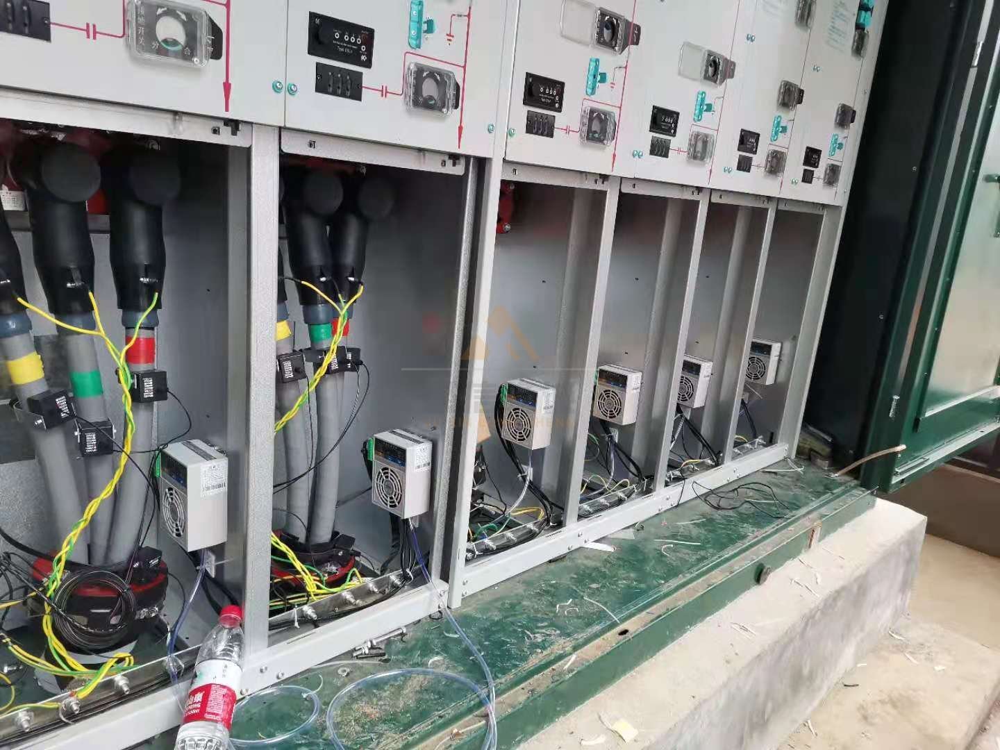 智能环网柜自动吸湿器